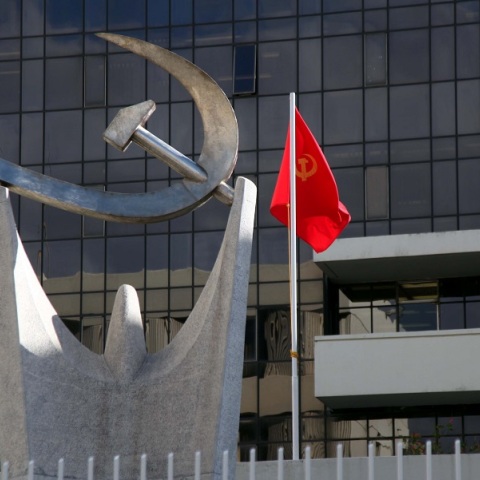 KKE για Κολωνό