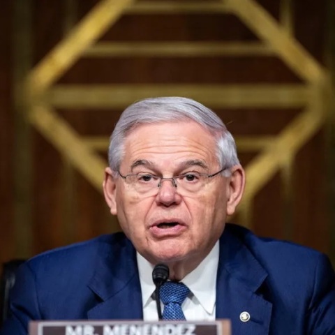 Ο Μενέντεζ προειδοποιεί την Τουρκία με βέτο στα F-16