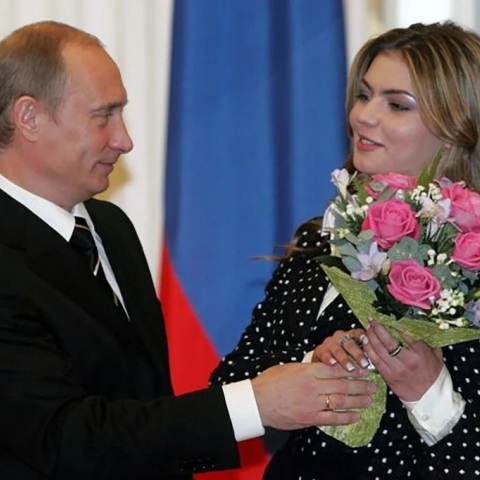 Ρωσία: Το σπίτι της Αλίνα Καμπάγεβα στην Ελβετία πωλείται στην τιμή των 75,5 εκατομμυρίων δολαρίων	