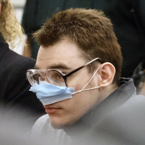 Οργή των συγγενών για το mass shooting στο Παρκλαντ που δεν τιμωρήθηκε με θάνατο