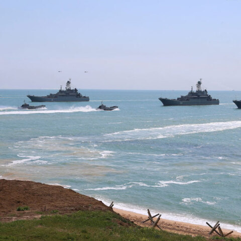 Ρωσικά πολεμικά πλοία στην Κριμαία