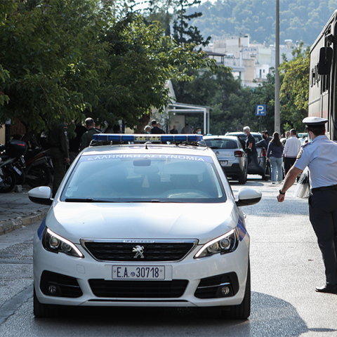 Ο 36χρονος συλληφθείς για τον βιασμό 12χρονης οδηγείται στον Εισαγγελέα