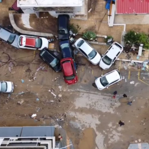Drone κατέγραψε από ψηλά την επόμενη μέρα της καταστροφής στη Σητεία