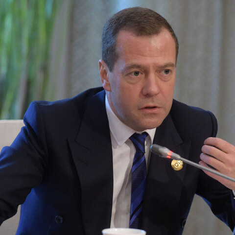 Ο Ντίμτρι Μεντβέντεφ απειλεί με αντίποινα το Ισραήλ σε περίπτωση που βοηθήσει την Ουκρανία