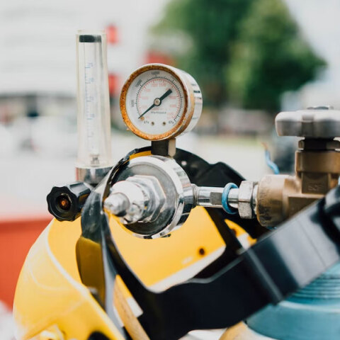 Πέφτουν οι τιμές στο φυσικό αέριο