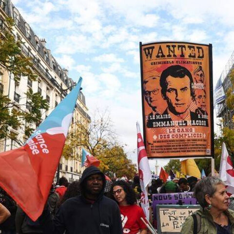 Στα «κάγκελα» τα συνδικάτα στη Γαλλία ζητούν αυξήσεις στους μισθούς