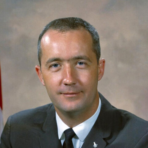 Ο Τζέιμς ΜακΝτίβιτ