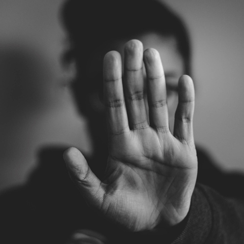 Κορίτσι - κακοποίηση