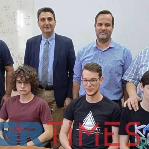 Tέσσερα μετάλλια για τους Έλληνες μαθητές στην Ολυμπιάδα Χημείας