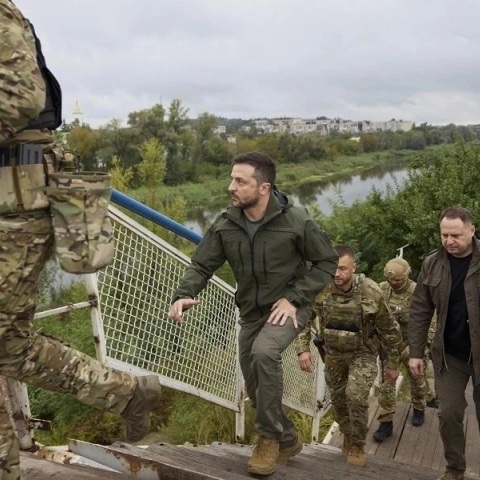 Πόλεμος στην Ουκρανία - Βολοντίμιρ Ζελένσκι: «Η αίσθηση της ήττας γίνεται ισχυρότερη στη Ρωσία»