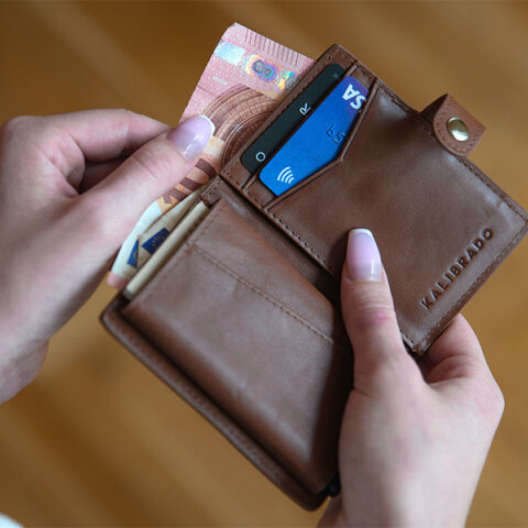 Πορτοφόλι - χρήματα