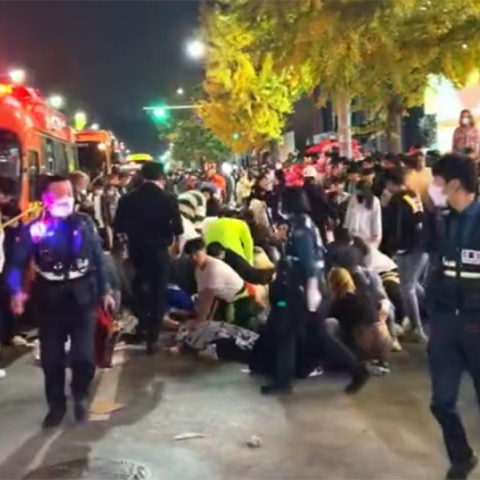 Δεκάδες άνθρωποι ποδοπατήθηκαν σε πάρτι στους εορτασμούς για το Χάλογουιν στη Σεούλ