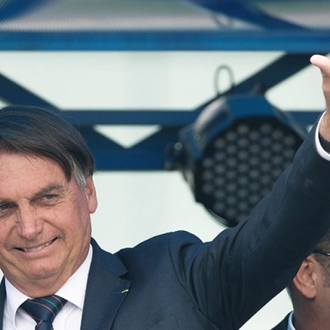 Προβάδισμα 5,6% για τον Μπολσονάρου στις εκλογές 