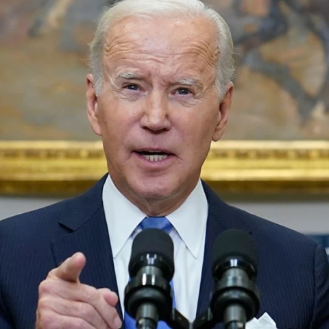 Ο Μπάιντεν έχασε την ψυχραιμία του με τον Ζελένσκι όταν του ζήτησε περισσότερη βοήθεια τον Ιούνιο