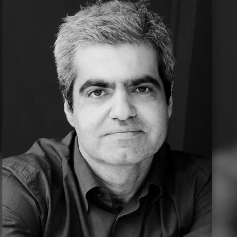 Ο Βασίλης Παπαθεοδώρου είναι ο συγγραφέας παιδικών βιβλίων που συνελήφθη για παιδική πορνογραφία