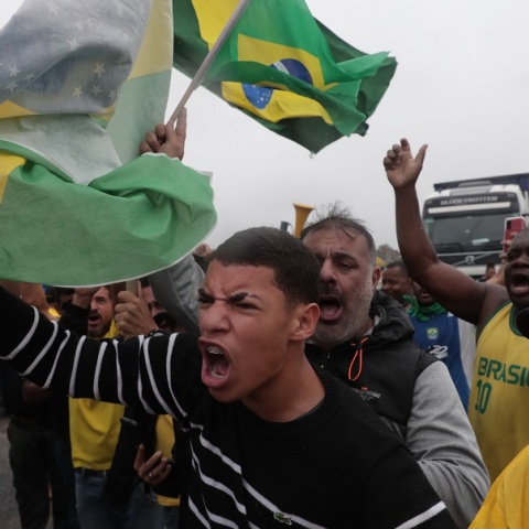 Βραζιλία: Οι υποστηρικτές του Μπολσονάρου συνεχίζουν να ζητούν την επέμβαση του στρατού