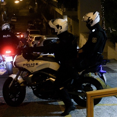 Πυροβολισμοί με έναν τραυματία στα Λιόσια