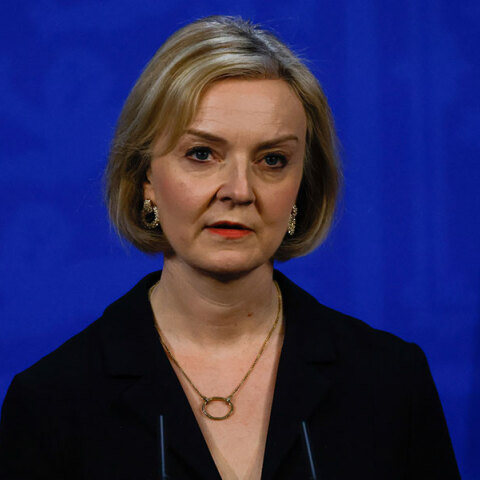 Η Λιζ Τρας πλήρωσε με δανεικά τον λογαριασμό σε εστιατόριο του Λονδίνου