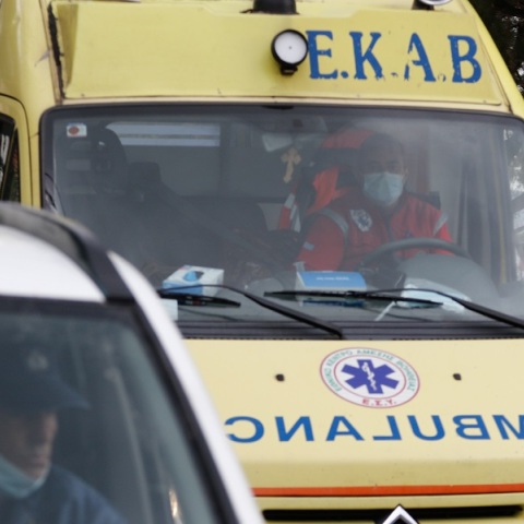 Ιερέας αυτοκτόνησε πέφτοντας από μπαλκόνι στην Πάτρα