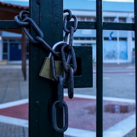 Κλειστό σχολείο