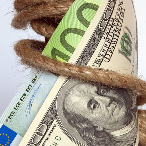 Οι τακτικές προστατευτισμού «θηλιά» στην παγκόσμια οικονομία, προειδοποιεί το ΔΝΤ