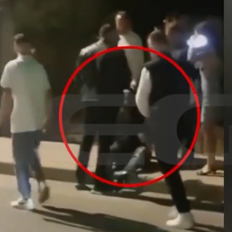 Κως: Βίντεο από ξυλοδαρμό 35χρονου που παρενόχλησε σεξουαλικά μαθήτριες