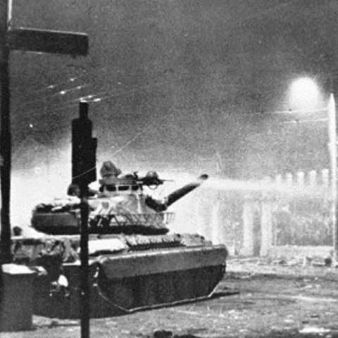 Σαν σήμερα στις 17 Νοεμβρίου 1973 η εξέγερση του Πολυτεχνείου