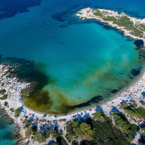 Η παραλία Καρύδι στη Χαλκιδική