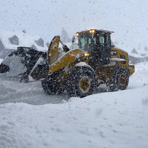 ΗΠΑ: Σε κλοιό σφοδρής χιονοθύελλας η Νέα Υόρκη - Δύο νεκροί