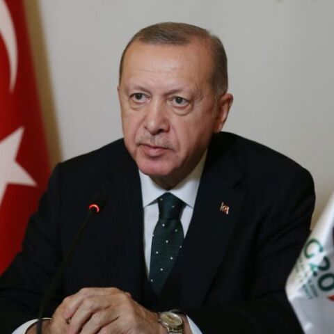 Bloomberg: Ο Ερντογάν θέλει και δεύτερο πυρηνικό εργοστάσιο από την Ρωσία