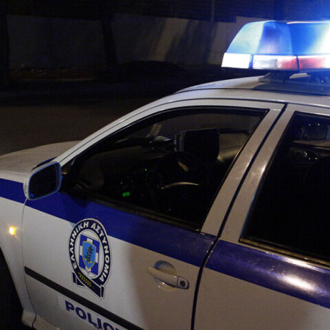 Σε σπίτι εφοπλιστή στη Βάρη η έκρηξη που σημειώθηκε τις πρώτες πρωινές ώρες της Δευτέρας