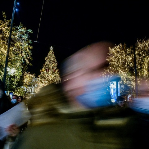 Εορταστικό ωράριο 2022: Πώς θα λειτουργήσουν τα καταστήματα στην Αθήνα