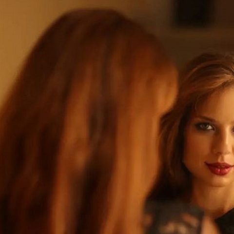 Η Ηλιάνα Μαυρομάτη παραδέχτηκε ότι κακώς απάντησε σε ερώτηση για τον Βασίλη Μπισμπίκη και τη Δέσποινα Βανδή