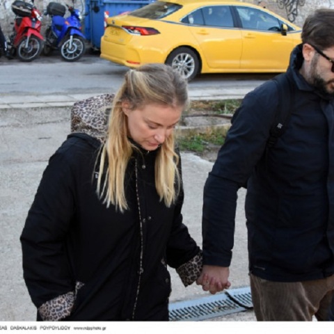 Δίκη Πέτρου Φιλιππίδη: Η ηθοποιός Λένα Δροσάκη και μία τηλεοπτική παραγωγός κατέθεσαν ότι υπέστησαν κακοποιητικές συμπεριφορές από τον θιασάρχη