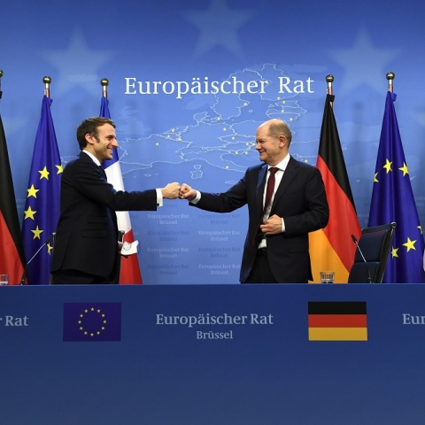 Βερολίνο και Παρίσι υπέγραψαν «συμφωνία ενεργειακής αλληλεγγύης»