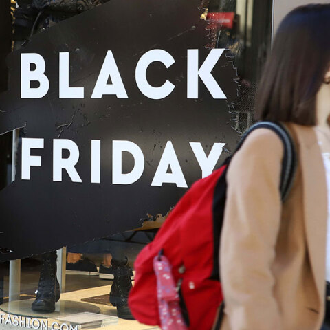 Σήμερα η Black Friday με τα καταστήματα να προχωρούν σε προσφορές