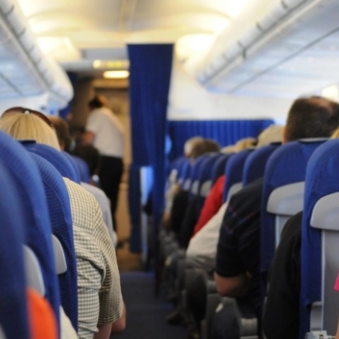 Ηράκλειο: 74χρονος υπέστη εγκεφαλικό μέσα στο αεροπλάνο