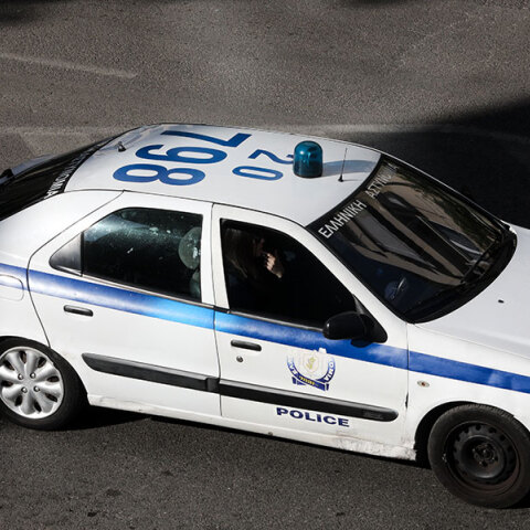 Τέσσερις συλλήψεις στου Παπάγου για κλοπές καταλυτών σε αυτοκίνητα