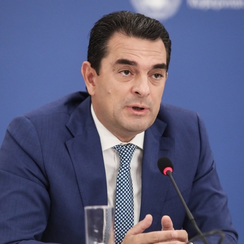 Σκρέκας: Στόχος να γίνει η Ελλάδα εξαγωγός πράσινης ενέργειας