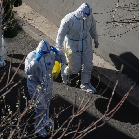 Γυναίκα γεννησε έξω από μαιευτήριο στην Κίνα γιατί δεν πρόλαβε να πάρει τεστ Covid