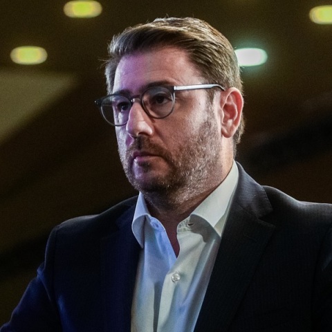 Ανδρουλάκης: Δεν υπάρχει δίλημμα Μητσοτάκης ή Τσίπρας