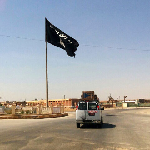 Συρία: Οι Κούρδοι σταματούν τις επιχειρήσεις κατά των τζιχαντιστών λόγω επικείμενης τουρκικής επίθεσης