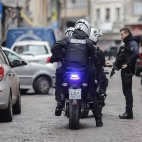 Τροχαίο ατύχημα με πέντε τραυματίες στην Κατεχάκη