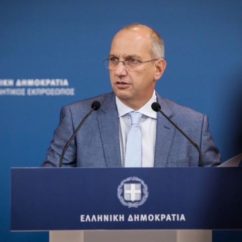 Οικονόμου: Εκλογές όσο πιο κοντά στο τέλος της τετραετίας