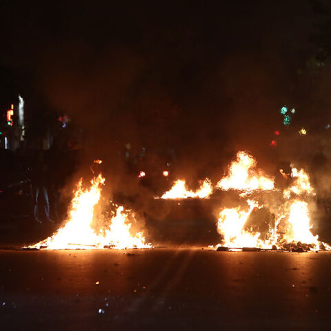 Ένταση και επεισόδια στη Θεσσαλονίκη σε πορεία διαμαρτυρίας για την αστυνομική βία