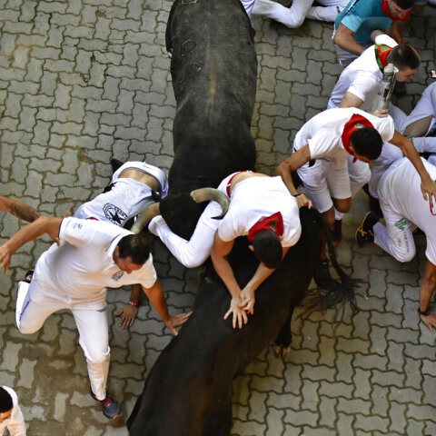 Νεκροί και τραυματίες σε ταυρομαχίες στην Ισπανία