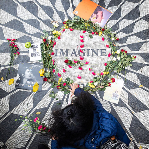 Ο Τζον Λένον δολοφονήθηκε σαν σήμερα 8 Δεκεμβρίου το 1980