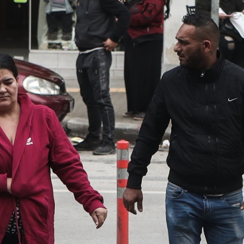 Στα Δικαστήρια οι γονείς του 16χρονου που πυροβολήθηκε: «Ζητάμε δικαίωση»