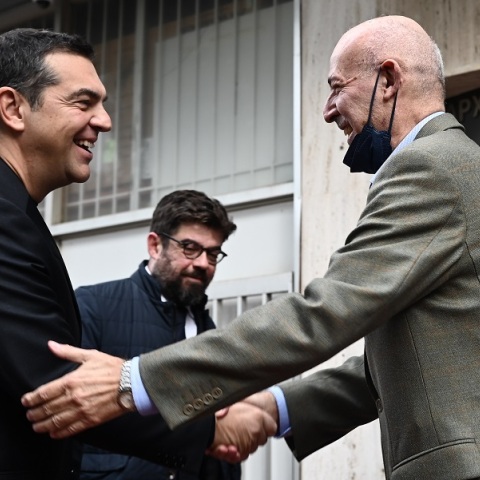 Τσίπρας στην ΑΔΑΕ: Το κρυφτούλι με τους θεσμούς της Δημοκρατίας παίρνει τέλος