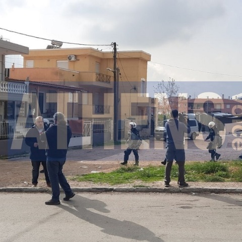 Επιχείρηση της ΕΛΑΣ τώρα στο Ζεφύρι